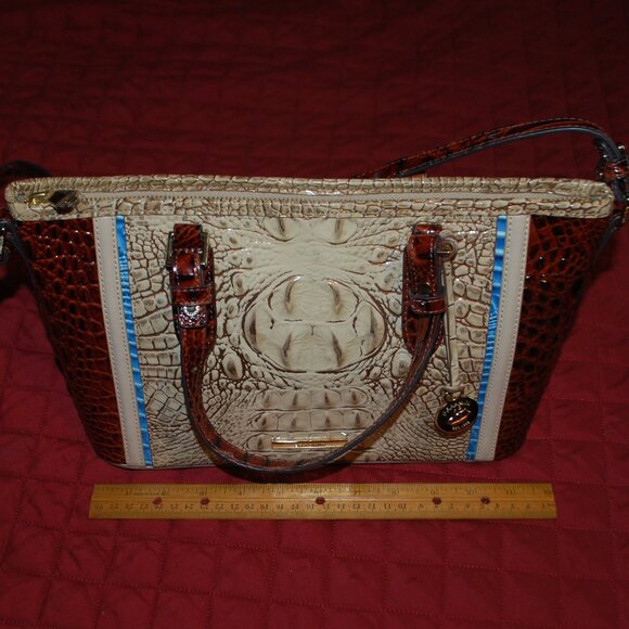 Brahmin Mini Asher in Sand Santana - Picture 5 of 9